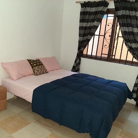 East Airport Suites4 -Private Room Accra Luaran gambar