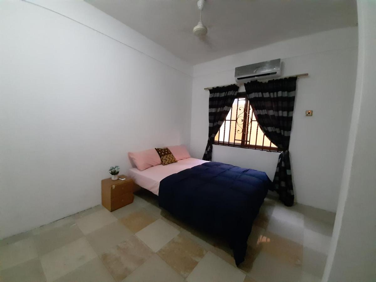 East Airport Suites4 -Private Room Accra Luaran gambar